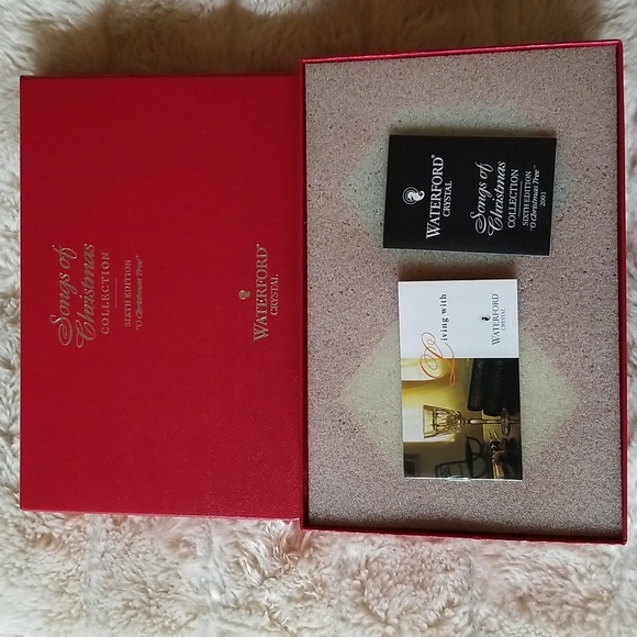 Waterford Songs of Christmas Collection Music Box - Picture 7 of 10